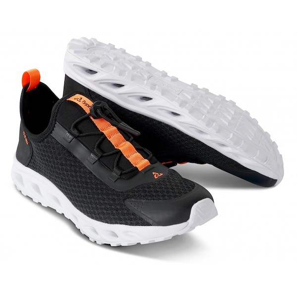TS10 SNEAKER