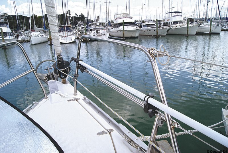 Portatubi con fermo RAILBLAZA Starport