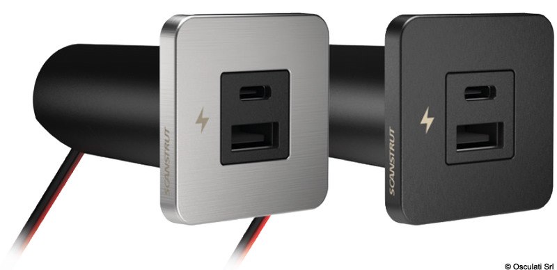 Presa doppia USB-A + USB-C SCANSTRUT Tile
