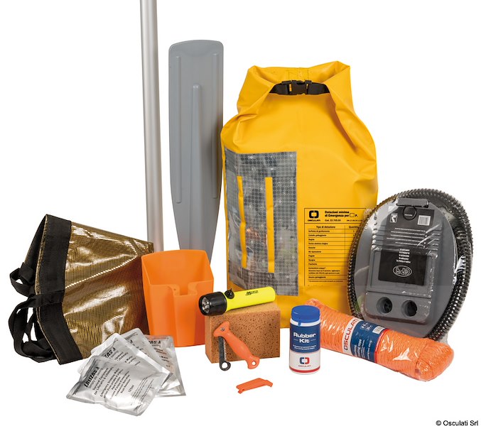 Kit di sopravvivenza in accordo al D.M. 17/09/2024 valido solo per l'Italia