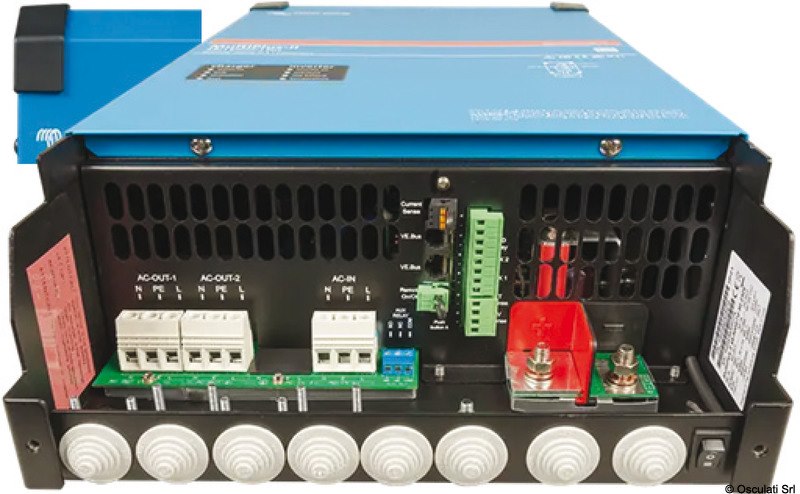 Inverter/caricabatterie VICTRON MULTIPLUS II