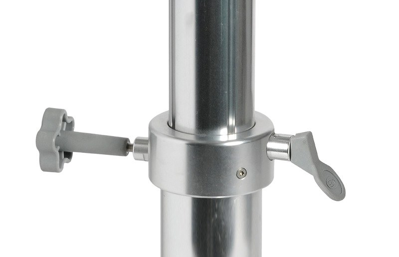 Supporto sedile con slitta girevole lucidato a specchio