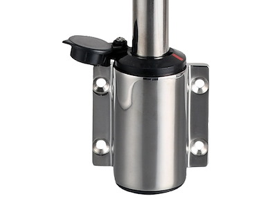 Fanale di fonda con asta Compact 360° estraibile da parete