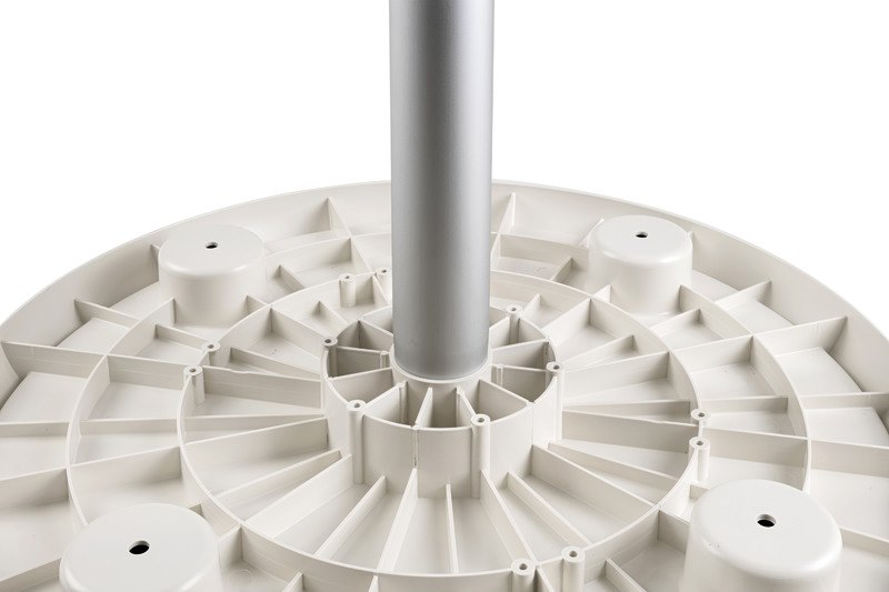 Tavolo in materiale composito