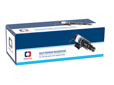 Maceratore autoadescante