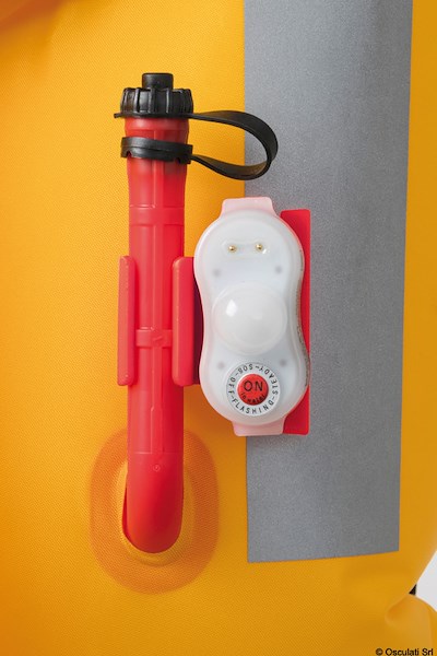 Segnalatore elettronico automatico per cinture di salvataggio