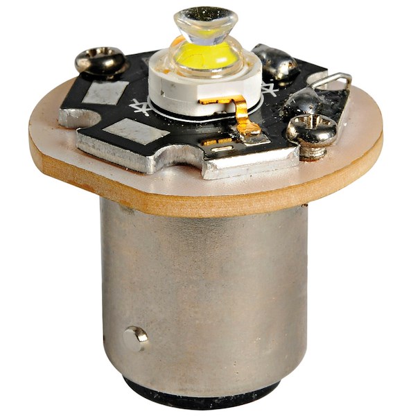 Lampadina a LED base BA15D 